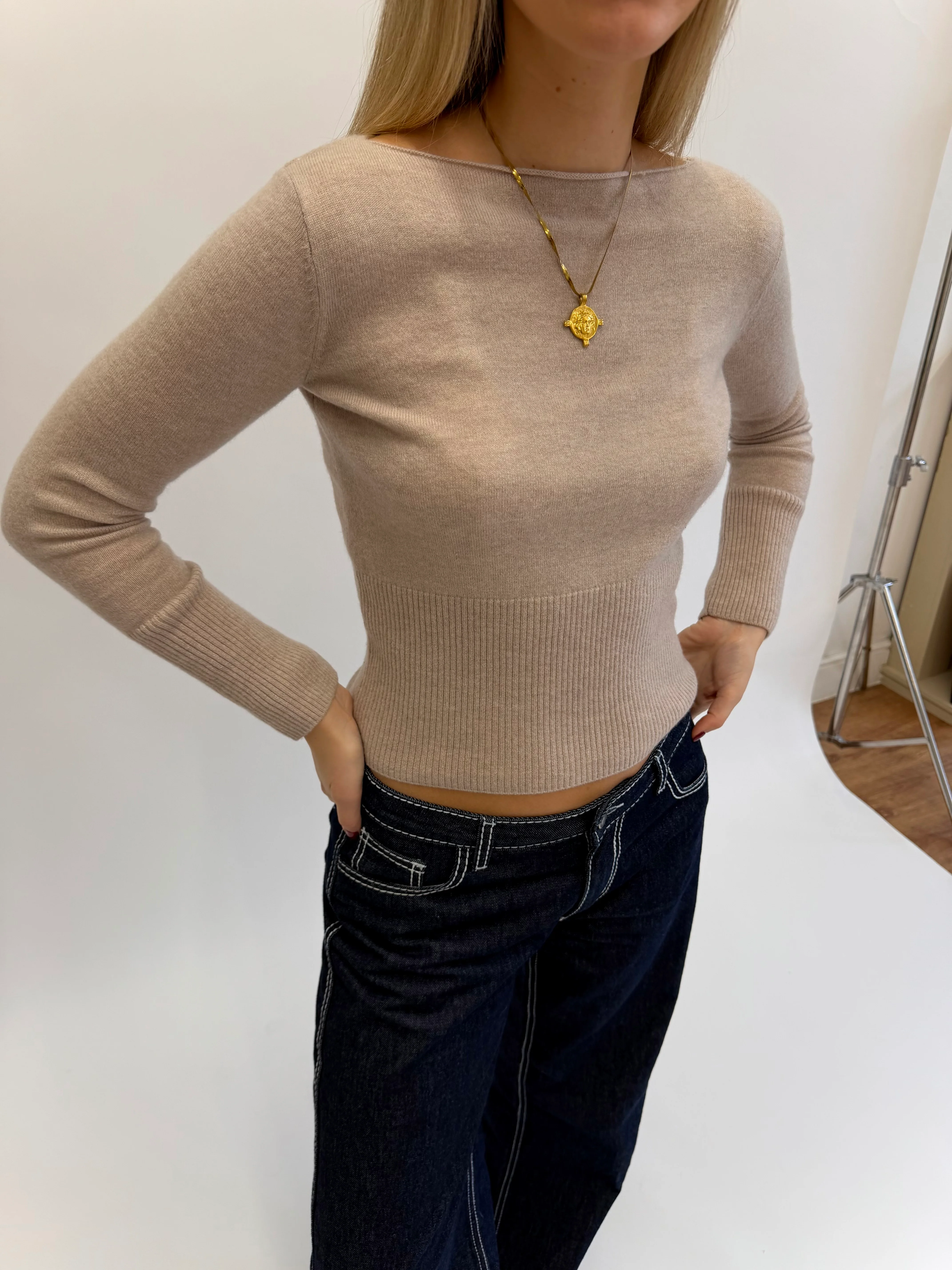 Mia Knit Top - Beige - Image 11