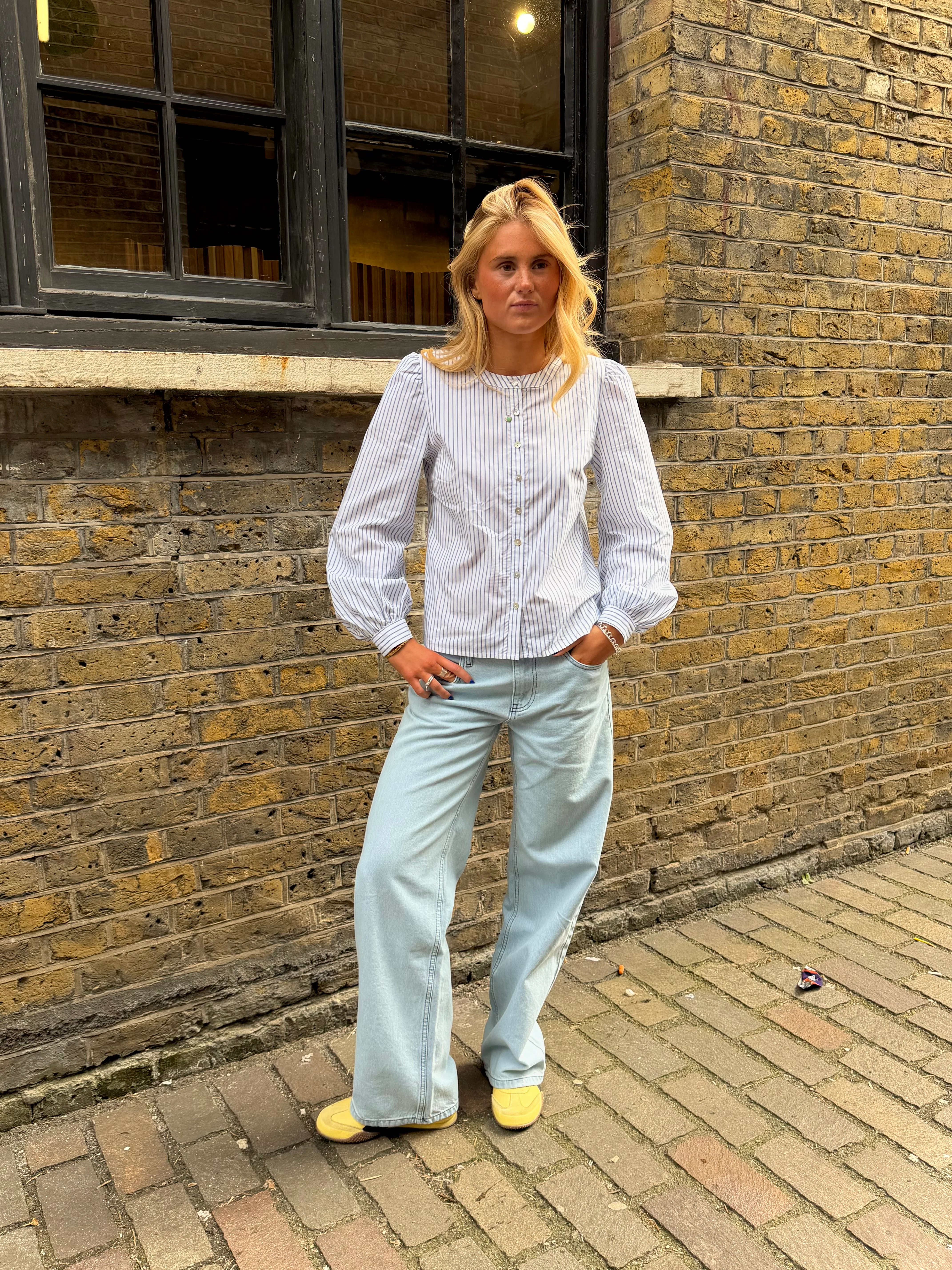 Nina Jeans - Light Wash - Image 3