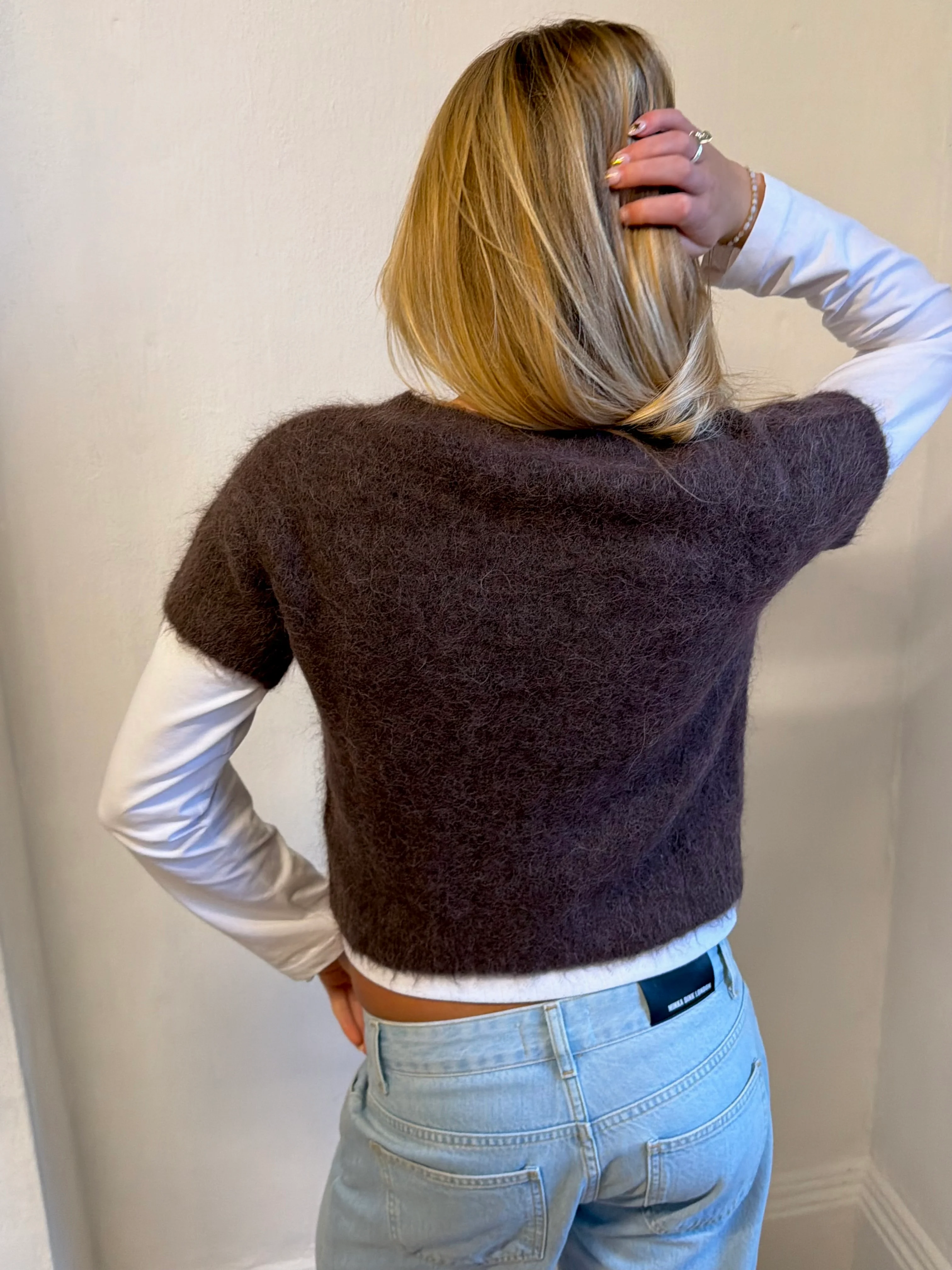 Short Sleeve Knit - Brown - Image 4