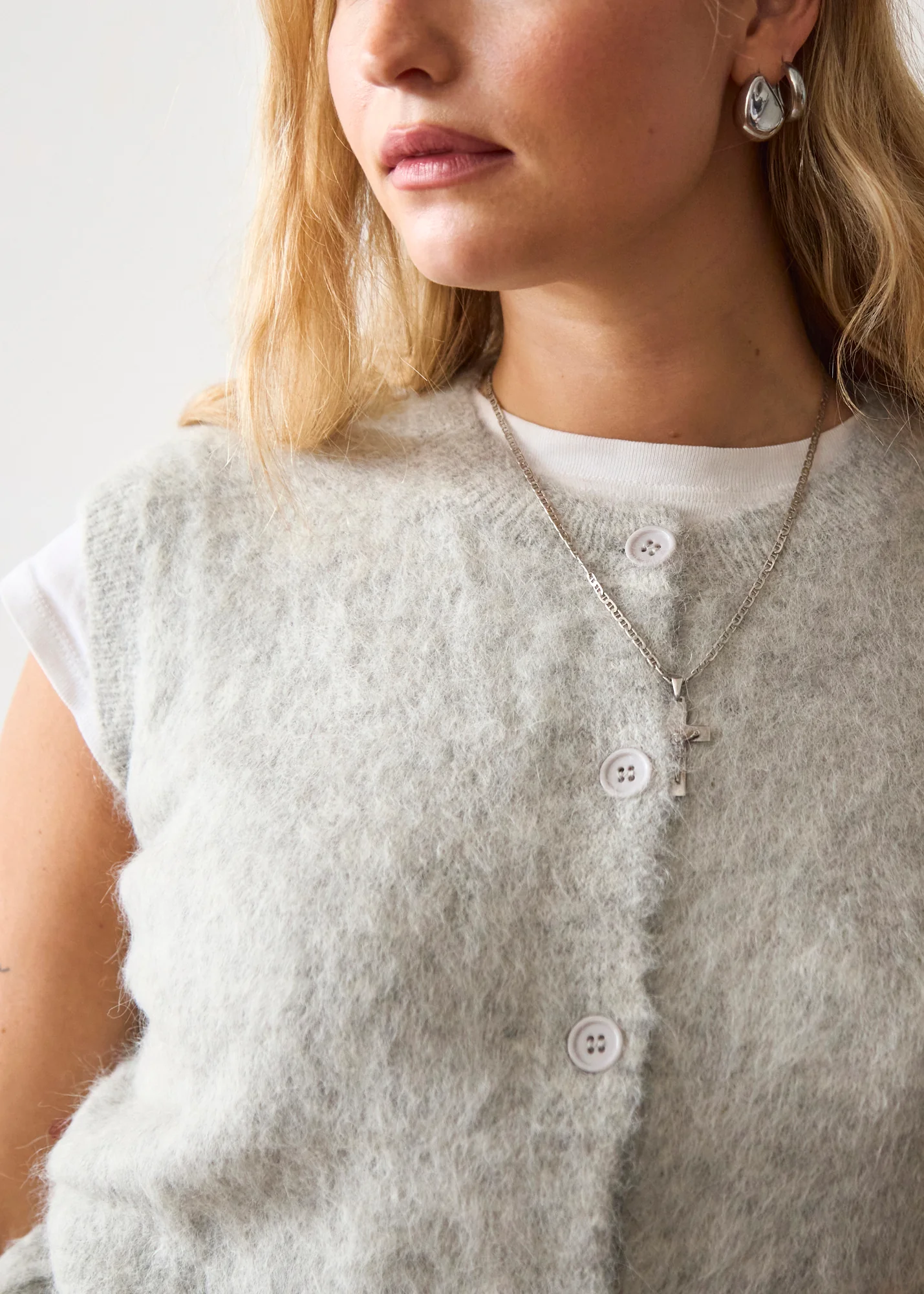 Knit Vest - Light Grey - Image 4